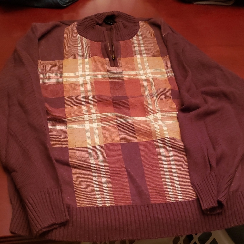 Men's Maroon Plaid Zip-Up Sweater